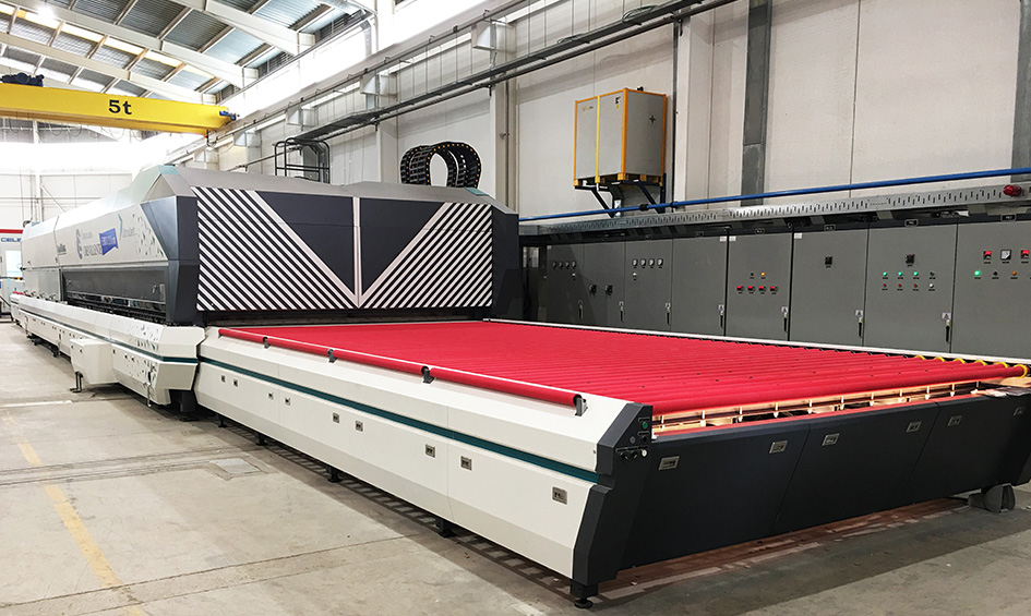 LandGlass installs a new UltraJet Jumbo Glass Tempering Machine at Cristalería Crevillente