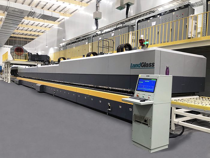 One of the World’s Largest Automotive Glass Producers Chooses LandGlass Machine Once Again